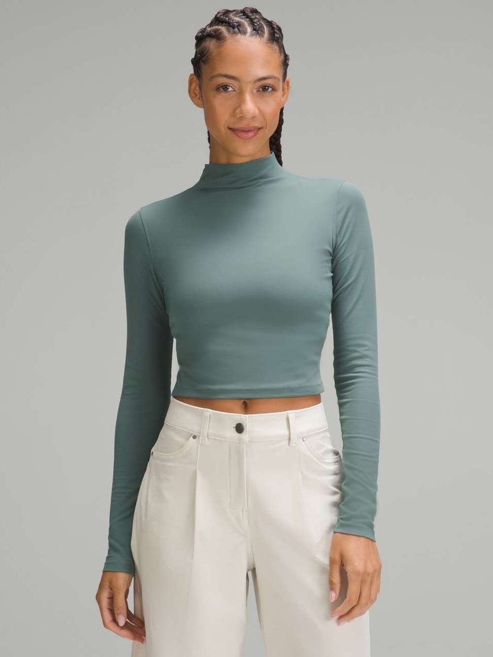 Long Sleeve Mock Neck Crop Top in Green